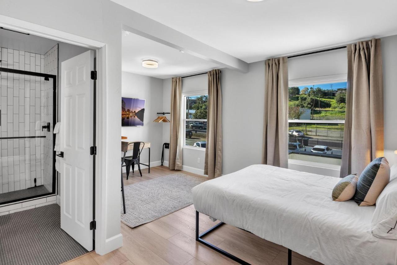 Single Bedroom - Queen Size. Heart Of Downtown Vista Exterior photo